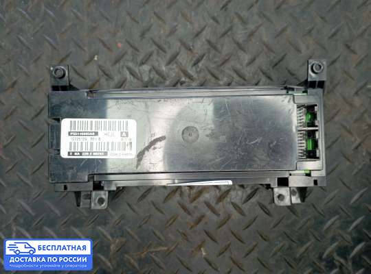 Блок управления печкой на Jeep Grand Cherokee II (WJ, WG)