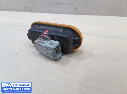 Повторитель поворота в крыло на Ford Galaxy Mk1 / Mk2 (WGR)