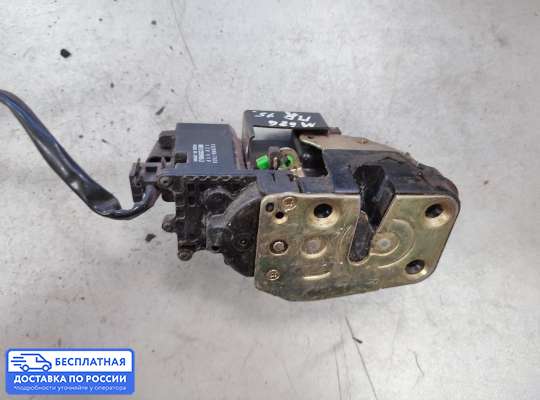 Замок боковой двери на Mazda 626 IV GE