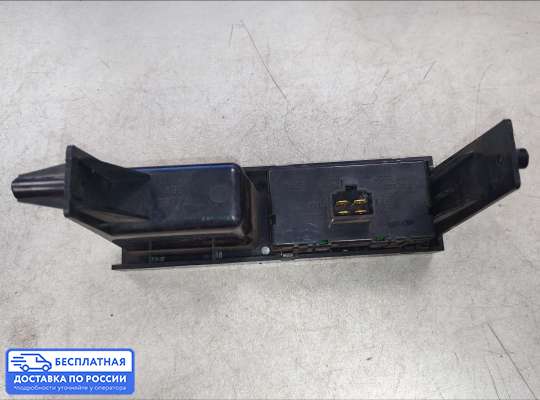 Часы на Opel Monterey A