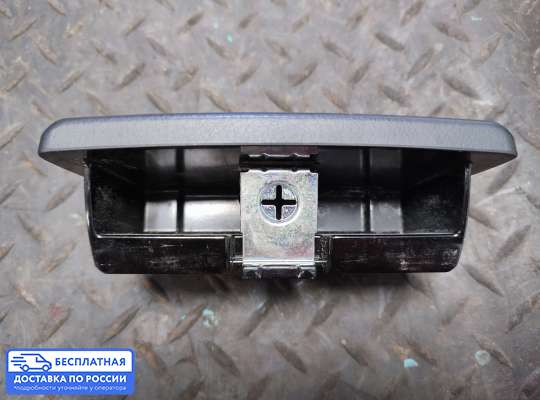 Пепельница на Nissan Teana II (J32)
