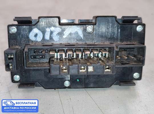 Кнопка аварийной остановки на Mercedes-Benz E (W210)