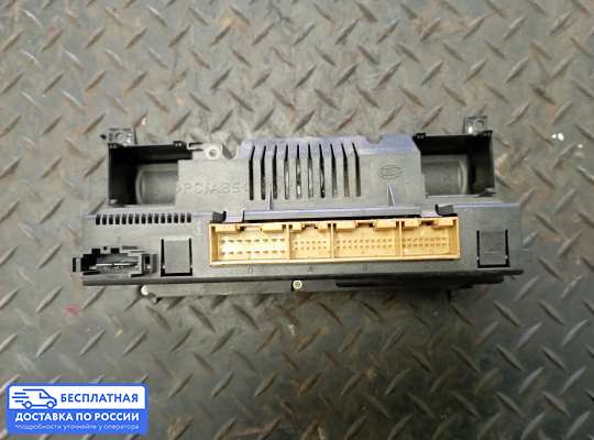 Блок управления печкой на Audi A6 (C5)