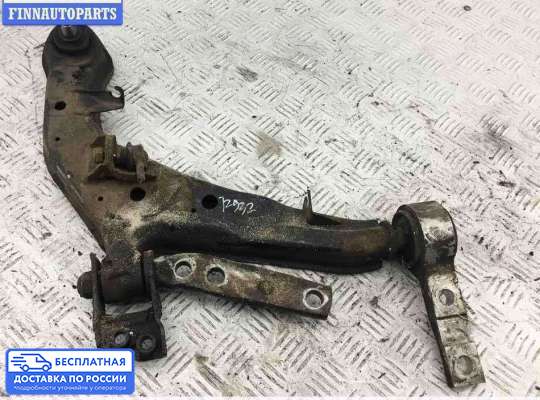Рычаг подвески на Nissan Primera (P12)