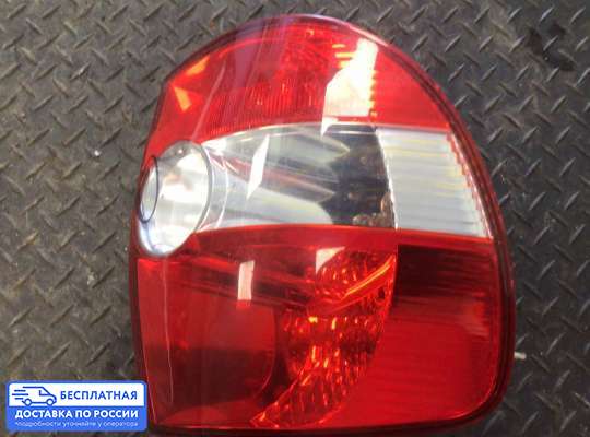 Фонарь задний на Volkswagen Fox (5Z)