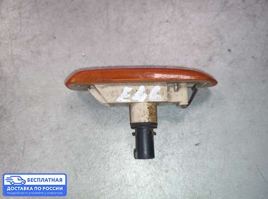 Повторитель поворота в крыло на BMW 3 (E46)
