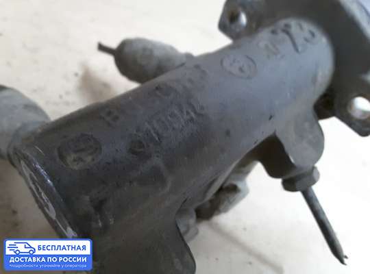 Главный тормозной цилиндр (ГТЦ) на Ford Focus I