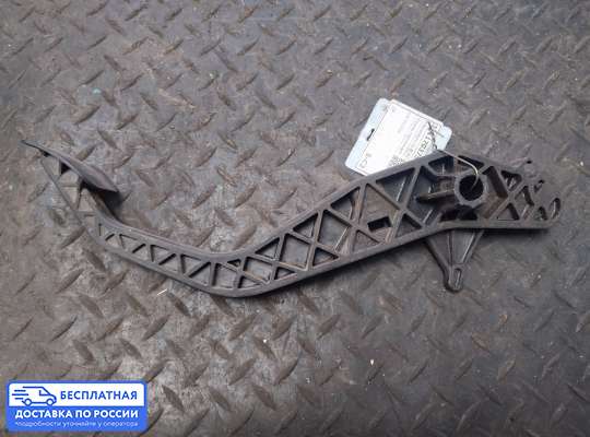 Педальный узел (педаль) на Volkswagen Golf III (1H)