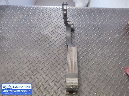 Педальный узел (педаль) на Mercedes-Benz C (W202)