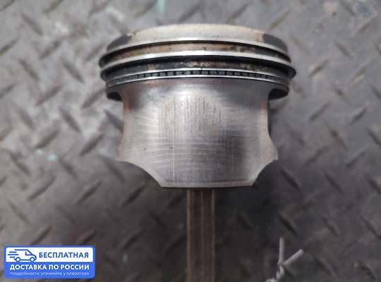 Поршневая группа (поршень, шатун) на Ford Mondeo II