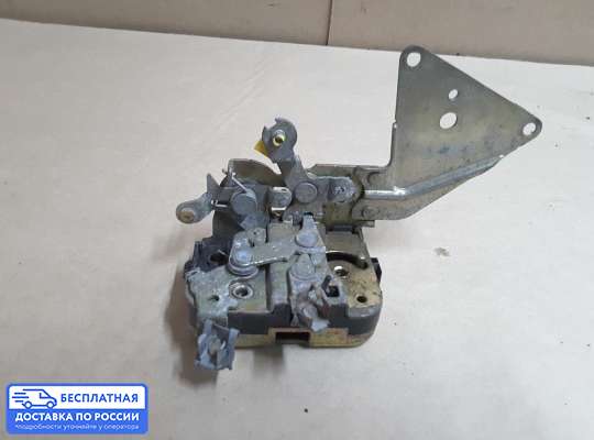 Замок боковой двери на Mitsubishi Carisma