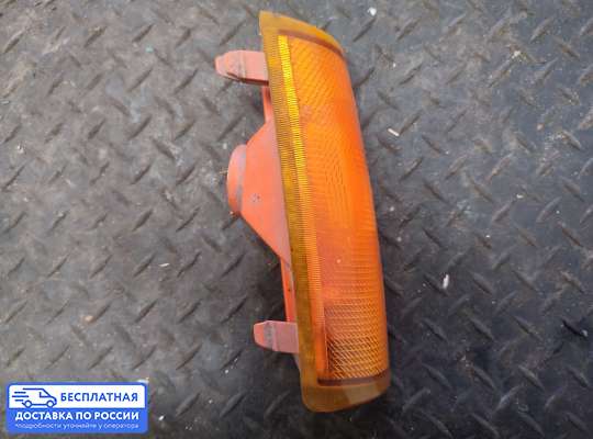Поворотник передний на Opel Kadett E