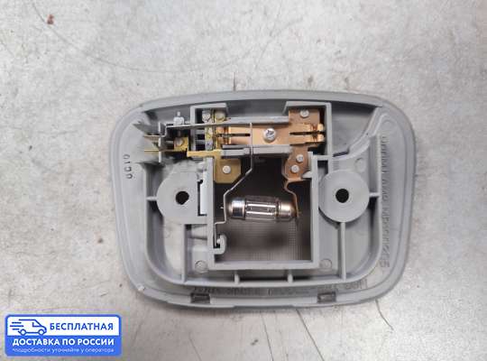 Фонарь салона (плафон) на Mitsubishi Outlander II / XL (CW)