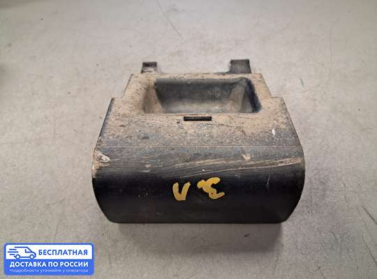 Заглушка накладки порога на Opel Vectra B