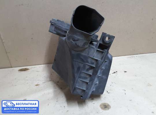 Корпус воздушного фильтра на Mitsubishi Carisma