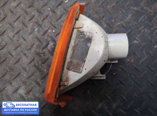 Поворотник передний на Opel Corsa B