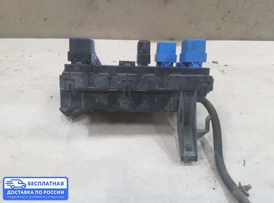 Блок предохранителей на Nissan Primera (P11)
