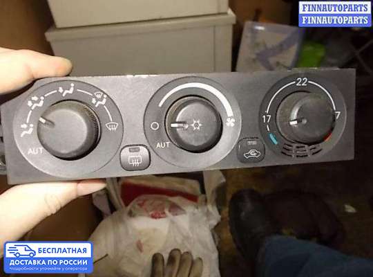 Блок управления печкой на Mitsubishi Pajero III