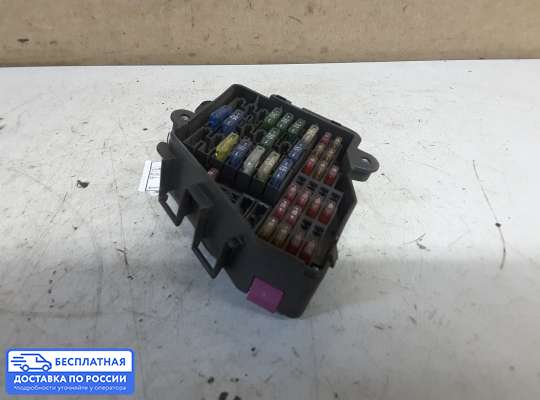 Блок предохранителей на Volkswagen Golf IV (1J)