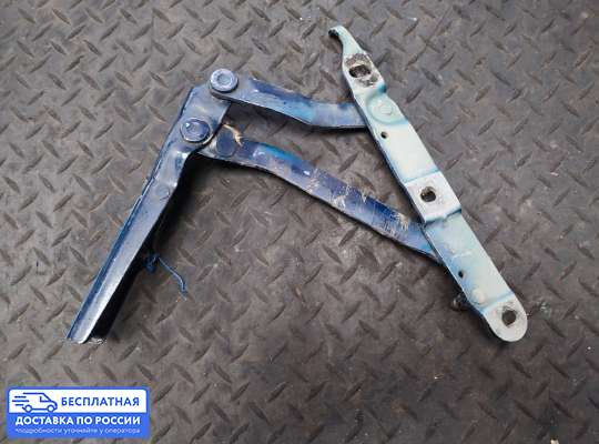 Петля крышки багажника на Audi 80 (B3)/90 (B2)