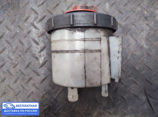 Бачок гидроусилителя на Volkswagen Transporter T4