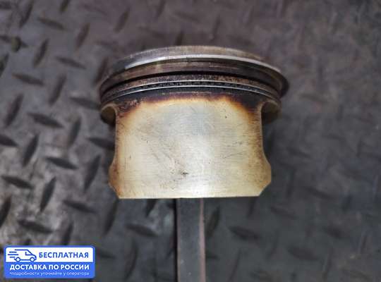 Поршневая группа (поршень, шатун) на Hyundai Coupe / Tiburon II (GK)