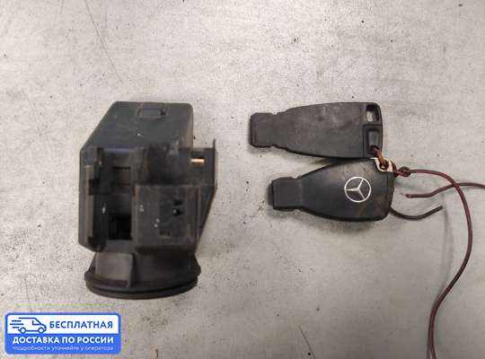 Замок зажигания с ключом на Mercedes-Benz E (W210)