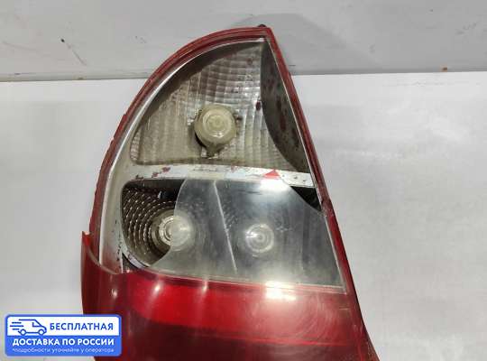 Фонарь задний на Citroen C5 I