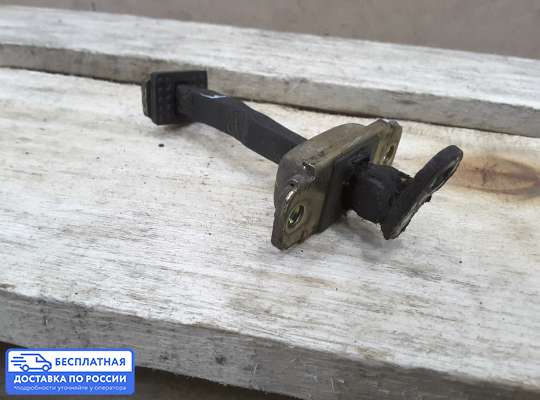 Ограничитель двери на Hyundai Elantra III (XD +ТАГАЗ)