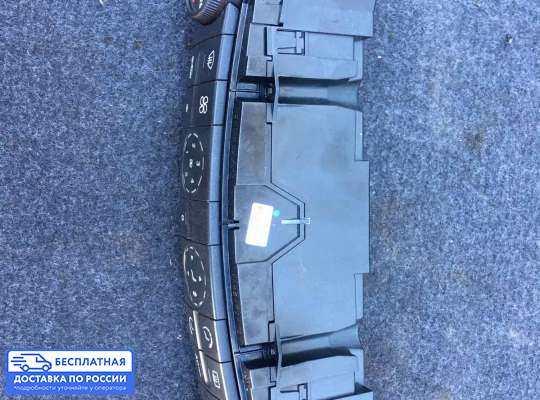 Блок управления печкой на Mercedes-Benz E (W211)