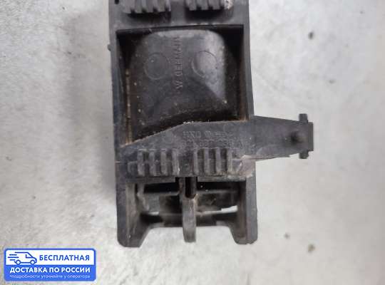 Ручка двери внутренняя на Volkswagen Transporter T4