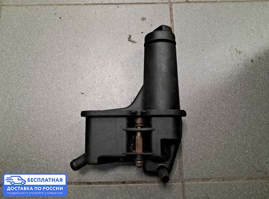 Бачок гидроусилителя на Volkswagen Vento (1HX0)