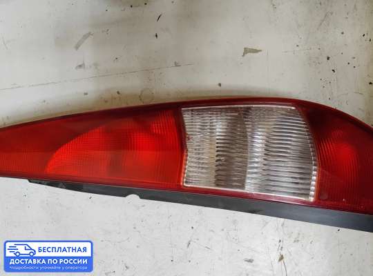 Фонарь задний на Ford Mondeo III