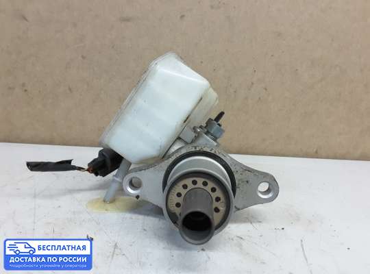 Главный тормозной цилиндр (ГТЦ) на Ford Focus II