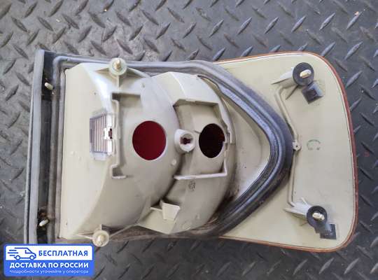 Фонарь задний на Audi 100 (4A, C4)
