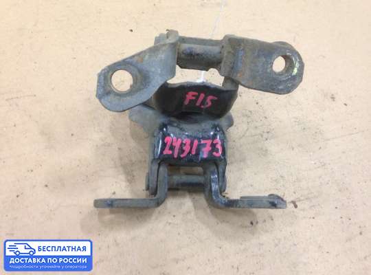 Петля двери на Mazda 323 (BA) 323C/ 323F/ 323S/ 323P