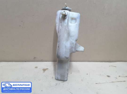 Бачок расширительный на Mitsubishi Carisma