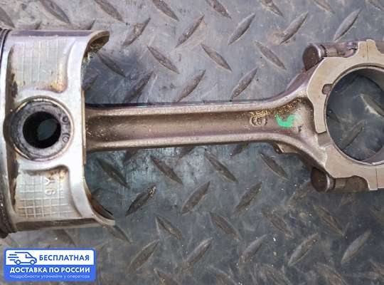 Поршневая группа (поршень, шатун) на Nissan Teana I (J31)