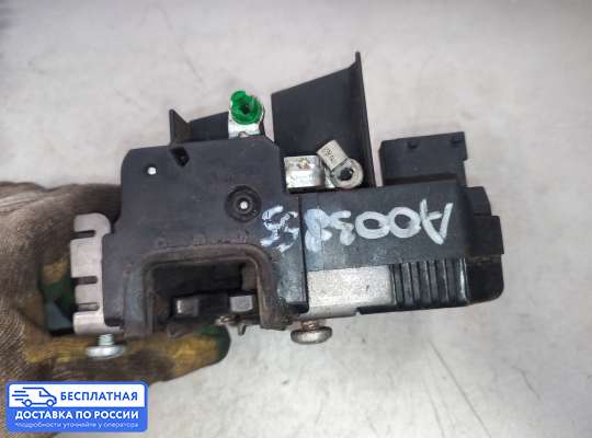 Замок боковой двери на Opel Vectra B
