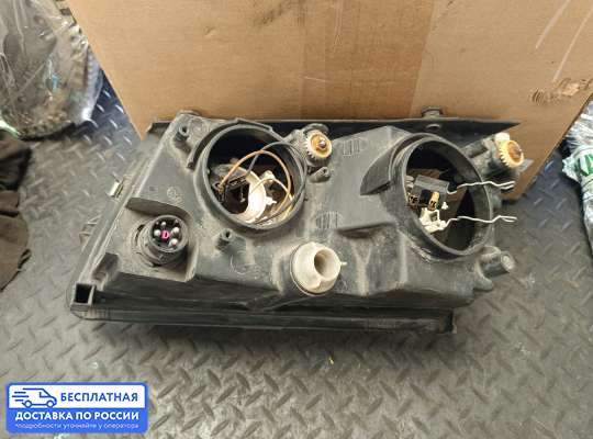 Фара передняя на Volkswagen Passat B5 (3B)