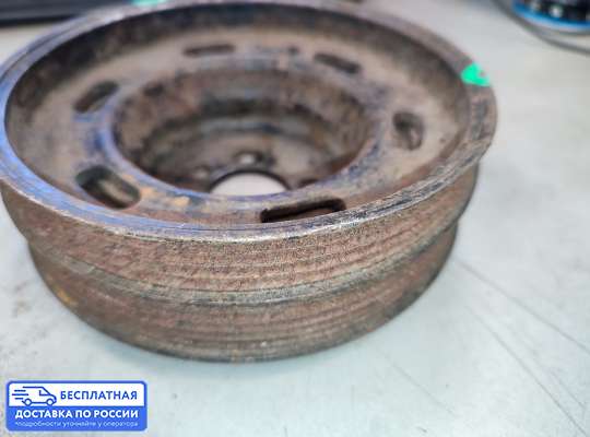 Шкив коленвала на Volkswagen Passat B5 (3B)
