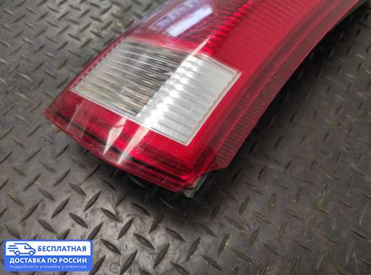 Фонарь задний на Opel Meriva A