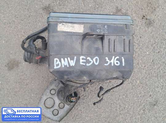 Блок предохранителей на BMW 3 (E30)