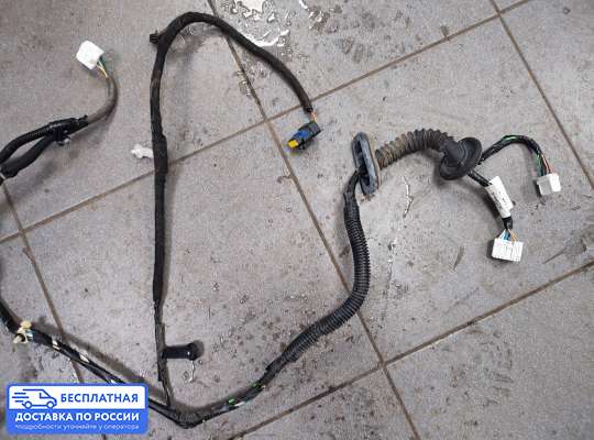 Проводка (коса) салонная на Nissan Qashqai I (J10)