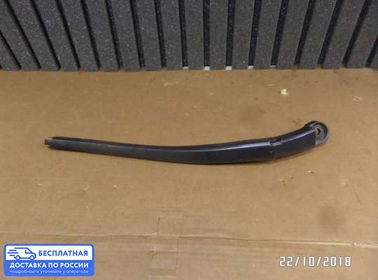 Поводок дворника на Honda Civic VIII (4D, 5D)
