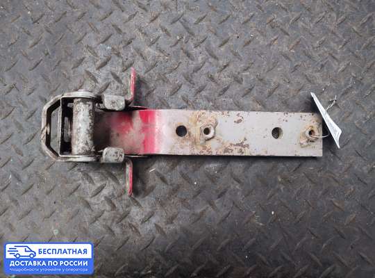 Петля крышки багажника на Isuzu Trooper II (LS)