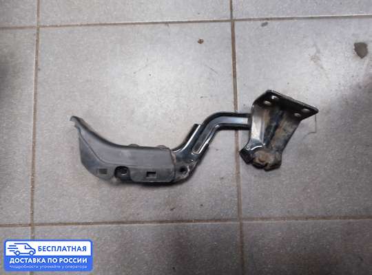 Петля крышки багажника на Peugeot 4007