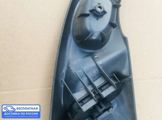 Блок управления стеклоподъёмниками на Ford Focus I