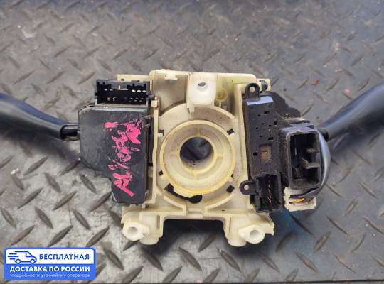 Подрулевой переключатель на Mitsubishi Carisma