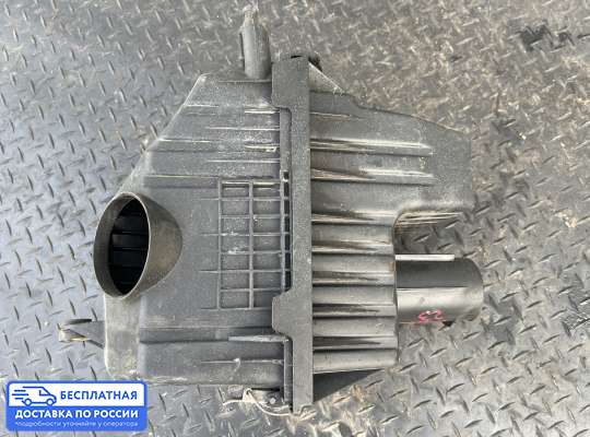 Корпус воздушного фильтра на Ford Escape